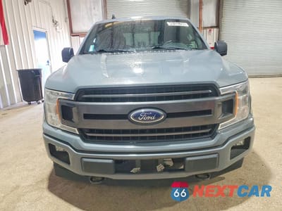 Piąte zdjęcie samochodu w środku: 2019 FORD F150 SUPERCREW VIN:1FTFW1E54KFB30849 - miniatura