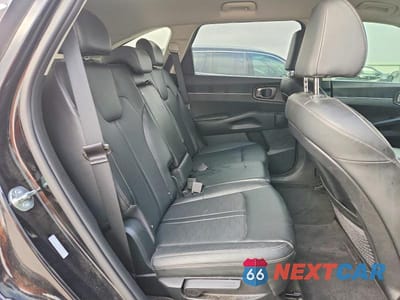 Zdjęcie 11 z 13 samochodu: 2025 KIA SORENTO VIN:5XYRL4JC1SG339829 - miniatura