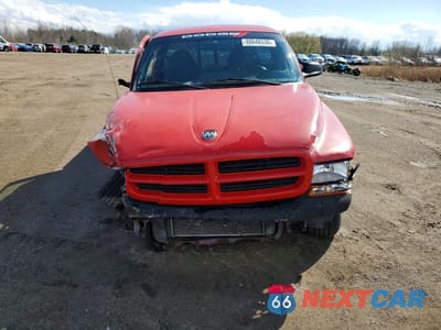 Piąte zdjęcie samochodu w środku: 1998 DODGE DAKOTA VIN:1B7FL26XXWS569937 - miniatura