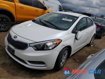 2015 KIA FORTE LX KNAFX4A66F5311523 - główne zdjęcie licytacji z USA - miniatura