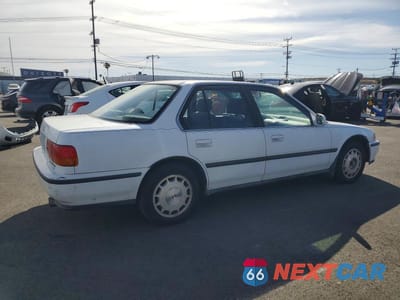 Trzecie zdjęcie samochodu z tyłu: 1993 HONDA ACCORD EX VIN:JHMCB7676PC052857 - miniatura