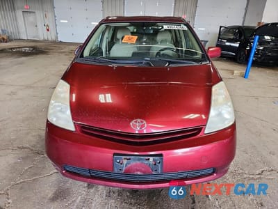 Piąte zdjęcie samochodu w środku: 2005 TOYOTA PRIUS BASE VIN:JTDKB20U057026517 - miniatura