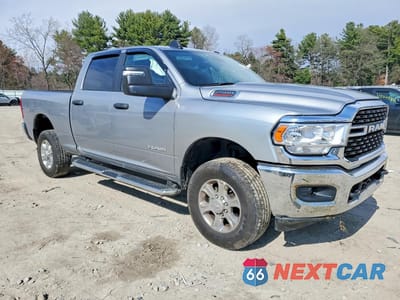 Czwarte zdjęcie samochodu z boku: 2024 RAM 2500 BIG HORN VIN:3C6UR5DJ3RG406510 - miniatura
