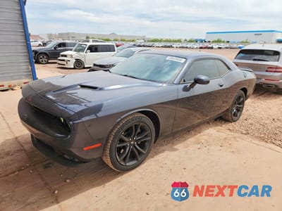 2018 DODGE CHALLENGER SXT 2C3CDZAG4JH311367 - główne zdjęcie licytacji z USA - miniatura