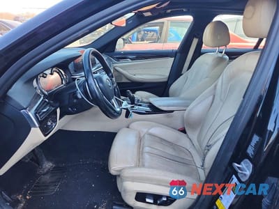 Zdjęcie 7 z 12 samochodu: 2017 BMW 530 XI VIN:WBAJA7C38HG905506 - miniatura