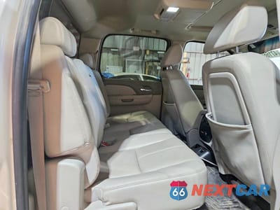 Zdjęcie 10 z 12 samochodu: 2008 GMC SIERRA K2500 HEAVY DUTY VIN:1GTHK23608F176094 - miniatura