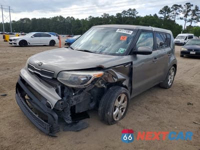 2018 KIA SOUL BASE KNDJN2A26J7602086 - główne zdjęcie licytacji z USA - miniatura