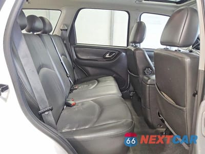Zdjęcie 11 z 13 samochodu: 2006 MAZDA TRIBUTE S VIN:4F2CZ96186KM01638 - miniatura