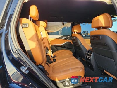 Zdjęcie 11 z 13 samochodu: 2022 BMW X7 XDRIVE40I VIN:5UXCW2C08N9M13241 - miniatura