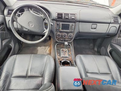 Zdjęcie 8 z 13 samochodu: 2003 MERCEDES-BENZ ML 350 VIN:4JGAB57EX3A449774 - miniatura