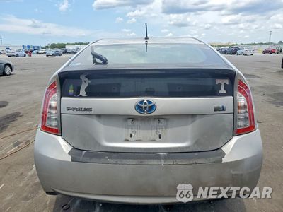 Zdjęcie 6 z 13 samochodu: 2012 TOYOTA PRIUS TWO VIN:JTDKN3DU2C0336052 - miniatura