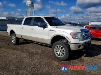 Czwarte zdjęcie samochodu z boku: 2010 FORD F150 SUPERCREW VIN:1FTFW1EV1AKC35693 - miniatura
