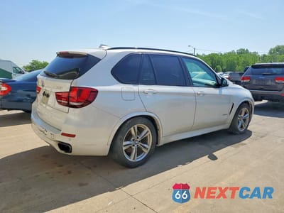 Trzecie zdjęcie samochodu z tyłu: 2015 BMW X5 XDRIVE50I VIN:5UXKR6C54F0J75433 - miniatura