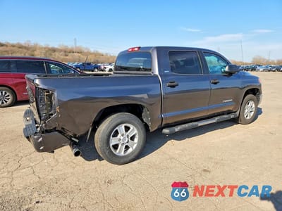 Trzecie zdjęcie samochodu z tyłu: 2016 TOYOTA TUNDRA CREWMAX SR5 VIN:5TFEM5F13GX097851 - miniatura