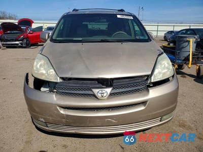 Piąte zdjęcie samochodu w środku: 2004 TOYOTA SIENNA XLE 7 PASSENGER VIN:5TDZA22C24S071856 - miniatura