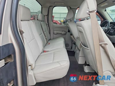 Zdjęcie 10 z 12 samochodu: 2008 CHEV SILVERADO K1500 VIN:2GCEK19J781317579 - miniatura