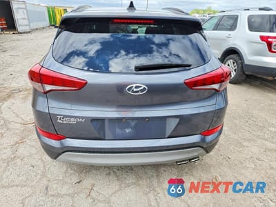 Zdjęcie 6 z 13 samochodu: 2018 HYUNDAI TUCSON VALUE VIN:KM8J33A27JU750238 - miniatura