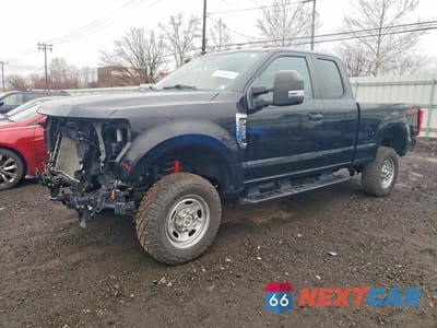 2017 FORD F250 SUPER DUTY 1FT7X2B68HEB66840 - główne zdjęcie licytacji z USA - miniatura
