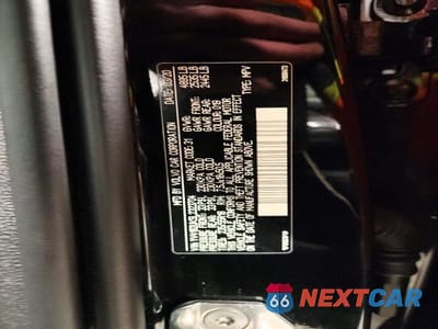 Zdjęcie 13 z 13 samochodu: 2020 VOLVO XC40 T5 MOMENTUM VIN:YV4162UK5L2323704 - miniatura