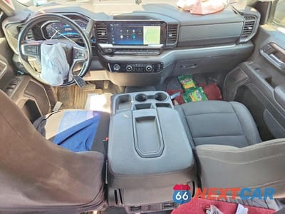 Zdjęcie 8 z 12 samochodu: 2024 CHEVROLET SILVERADO K1500 LT-L VIN:1GCPDKEK1RZ169400 - miniatura