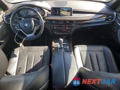 Zdjęcie 8 z 12 samochodu: 2017 BMW X5 XDRIVE35I VIN:5UXKR0C52H0U50684 - miniatura