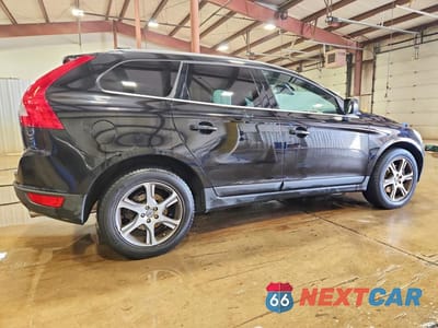 Trzecie zdjęcie samochodu z tyłu: 2012 VOLVO XC60 T6 VIN:YV4902DZXC2257409 - miniatura