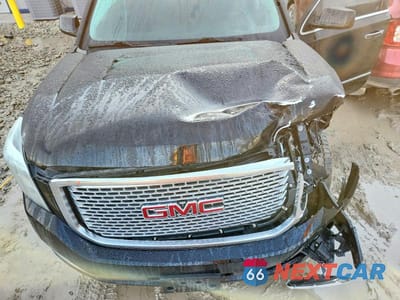 Zdjęcie 12 z 13 samochodu: 2017 GMC YUKON XL DENALI VIN:1GKS2HKJ8HR316510 - miniatura
