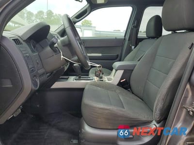 Zdjęcie 7 z 12 samochodu: 2010 FORD ESCAPE XLT VIN:1FMCU0D74AKC76661 - miniatura