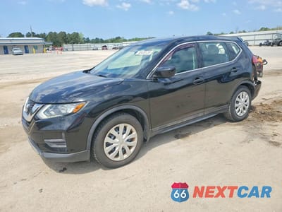 2017 NISSAN ROGUE S 5N1AT2MT6HC743098 - główne zdjęcie licytacji z USA - miniatura