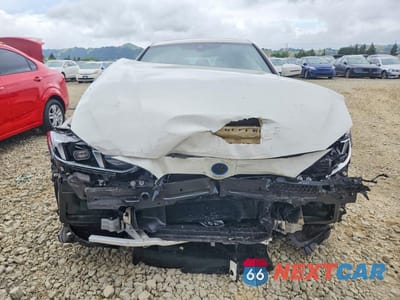 Piąte zdjęcie samochodu w środku: 2025 BMW I4 VIN:WBY23HD07SFU56603 - miniatura