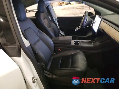 Zdjęcie 7 z 12 samochodu: 2021 TESLA MODEL Y VIN:5YJYGDEE3MF188188 - miniatura