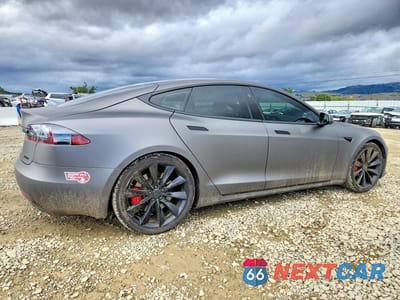 Trzecie zdjęcie samochodu z tyłu: 2017 TESLA MODEL S VIN:5YJSA1E26HF192818 - miniatura