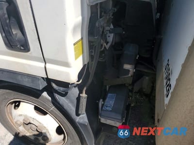 Zdjęcie 12 z 13 samochodu: 2016 ISUZU NQR REFRIGERATED BOX TRUCK VIN:JALE5W164G7900557 - miniatura