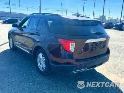 Trzecie zdjęcie samochodu z tyłu: 2020 FORD EXPLORER XLT VIN:1FMSK7DH9LGC22331 - miniatura