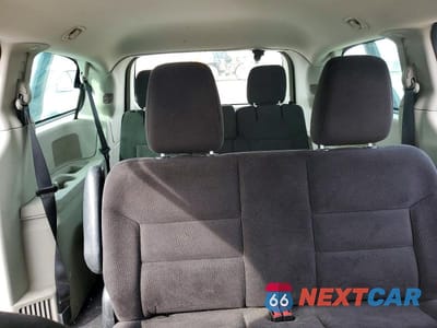 Zdjęcie 10 z 13 samochodu: 2014 DODGE GRAND CARAVAN SE VIN:2C4RDGBGXER283051 - miniatura
