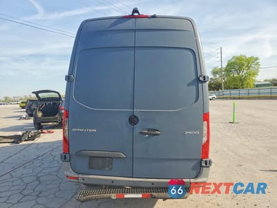 Zdjęcie 6 z 13 samochodu: 2019 MERCEDES BENZ SPRINTER 2500 DELIVERY VAN VIN:WD4PF0CDXKP086459 - miniatura
