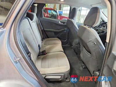 Zdjęcie 11 z 13 samochodu: 2021 FORD ESCAPE SE VIN:1FMCU9G61MUA46043 - miniatura