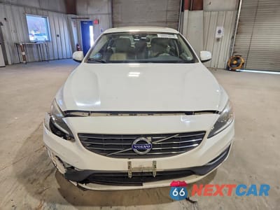 Piąte zdjęcie samochodu w środku: 2014 VOLVO S60 T5 VIN:YV1612FH7E2275127 - miniatura