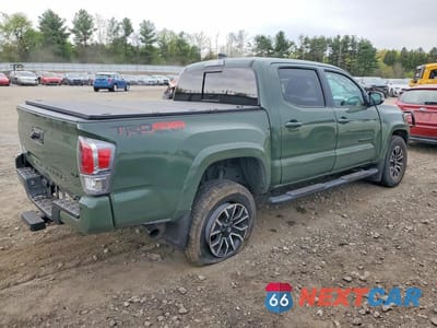 Trzecie zdjęcie samochodu z tyłu: 2022 TOYOTA TACOMA TRD SPORT VIN:3TYCZ5AN9NT060720 - miniatura