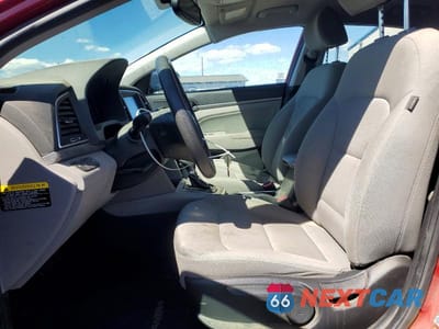 Zdjęcie 7 z 12 samochodu: 2018 HYUNDAI ELANTRA SEL VIN:KMHD84LF4JU665135 - miniatura
