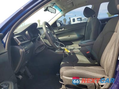 Zdjęcie 7 z 11 samochodu: 2019 KIA OPTIMA LX VIN:5XXGT4L3XKG378248 - miniatura