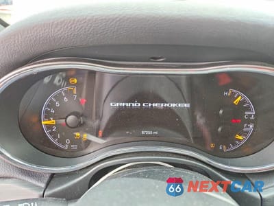 Zdjęcie 9 z 13 samochodu: 2021 JEEP GRAND CHEROKEE LAREDO VIN:1C4RJFAG0MC737464 - miniatura