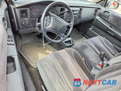 Zdjęcie 8 z 12 samochodu: 2002 DODGE DAKOTA SLT VIN:1B7GL42X92S688627 - miniatura