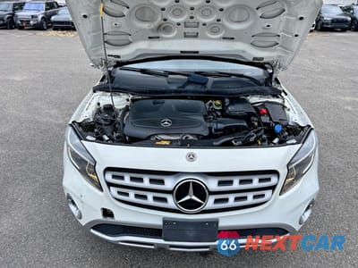 Zdjęcie 8 z 10 samochodu: 2019 MERCEDES-BENZ GLA 250 4MATIC VIN:WDCTG4GB0KU004823 - miniatura