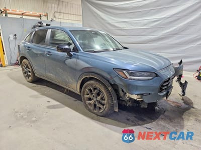 Czwarte zdjęcie samochodu z boku: 2024 HONDA HR-V SPORT VIN:3CZRZ1H55RM726962 - miniatura