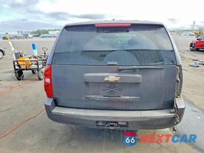 Zdjęcie 6 z 14 samochodu: 2011 CHEVROLET TAHOE POLICE VIN:1GNLC2E08BR233817 - miniatura