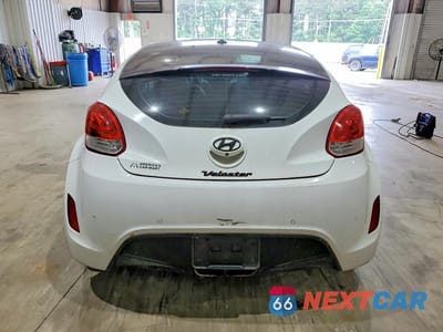 Zdjęcie 6 z 12 samochodu: 2012 HYUNDAI VELOSTER BASE VIN:KMHTC6ADXCU074303 - miniatura