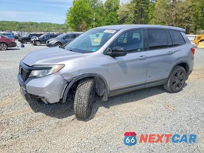 2019 HONDA PASSPORT SPORT 5FNYF7H26KB001139 - główne zdjęcie licytacji z USA - miniatura