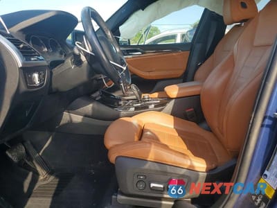 Zdjęcie 7 z 13 samochodu: 2018 BMW X3 XDRIVE30I VIN:5UXTR9C57JLC76434 - miniatura