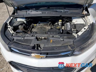 Zdjęcie 12 z 12 samochodu: 2018 CHEVROLET TRAX LS VIN:KL7CJNSB3JB549233 - miniatura